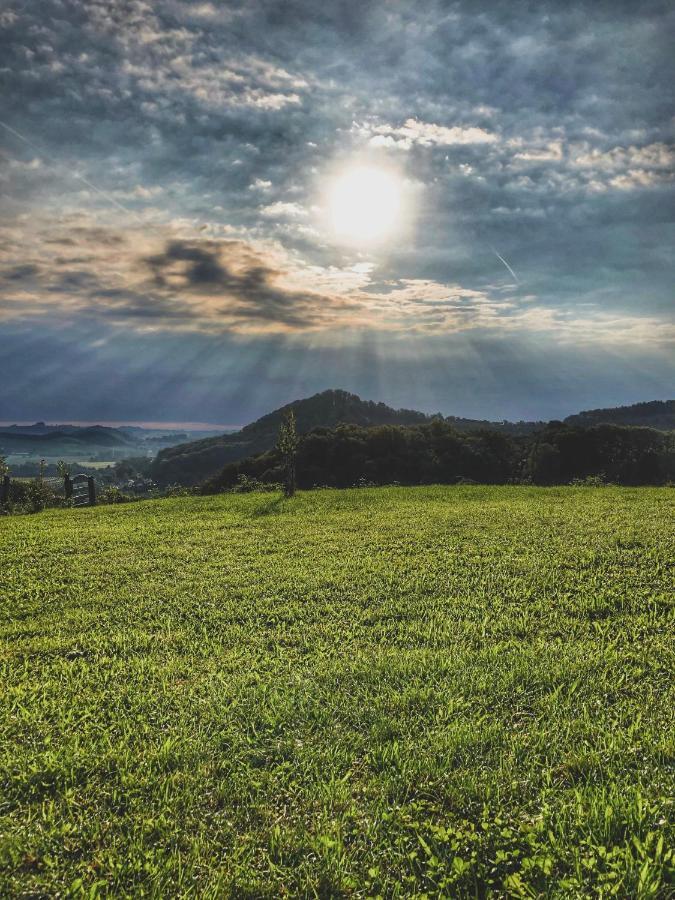 Sunrise Home Maribor Ngoại thất bức ảnh
